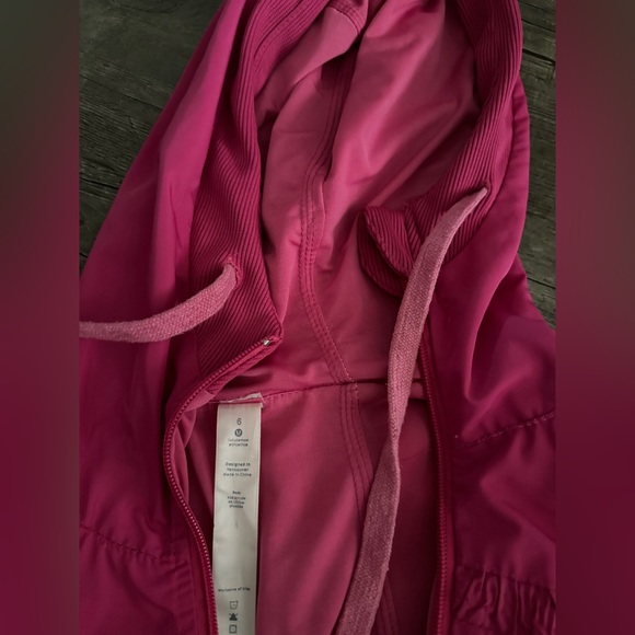 Pink Lululemon Jacket size 6 - Picture 3 of 4